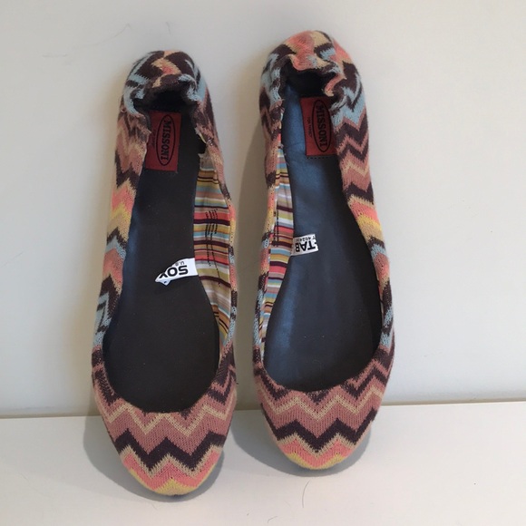 Flats - Picture 1 of 5